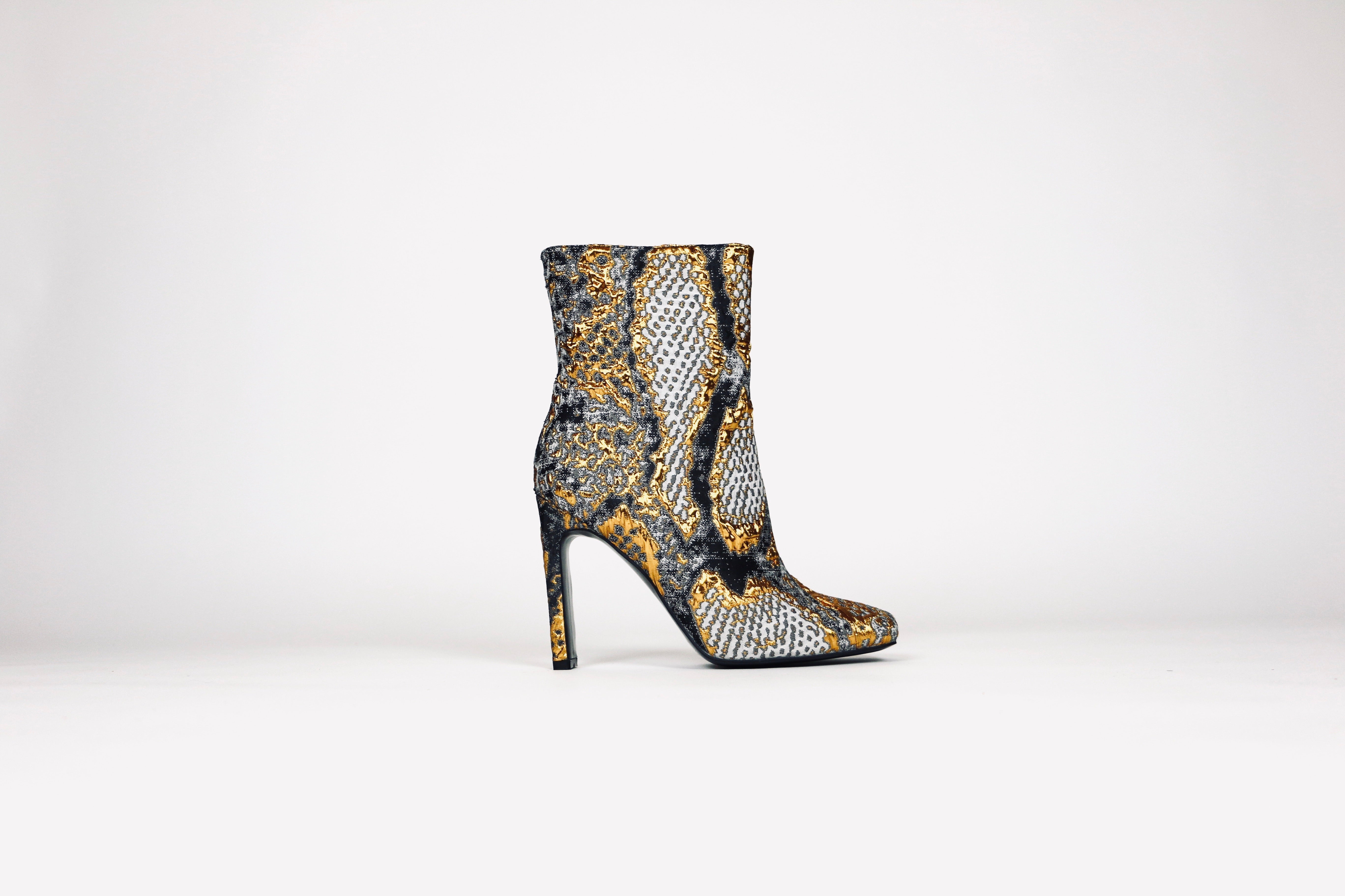 Square-toe Metallic Boot