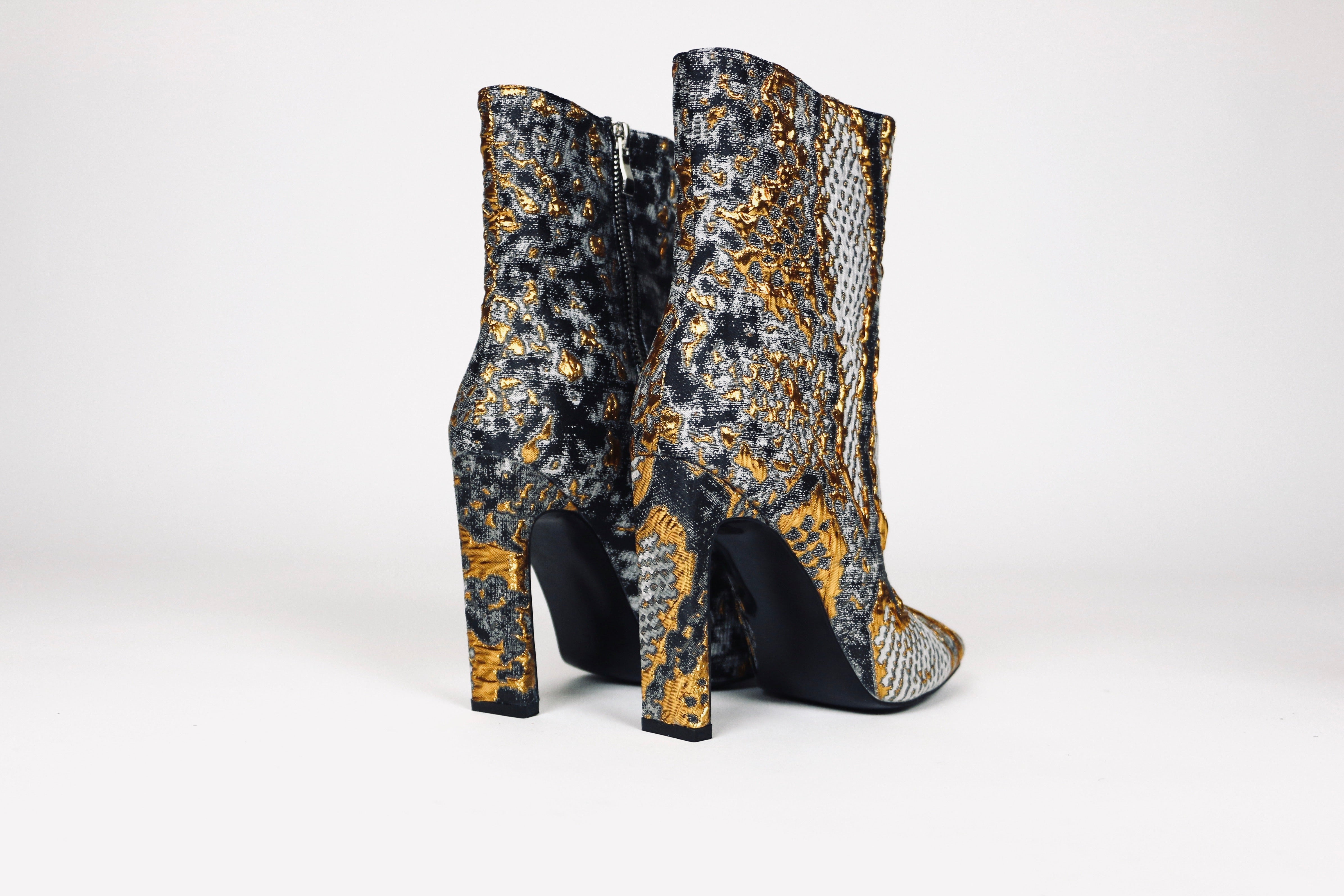Square-toe Metallic Boot